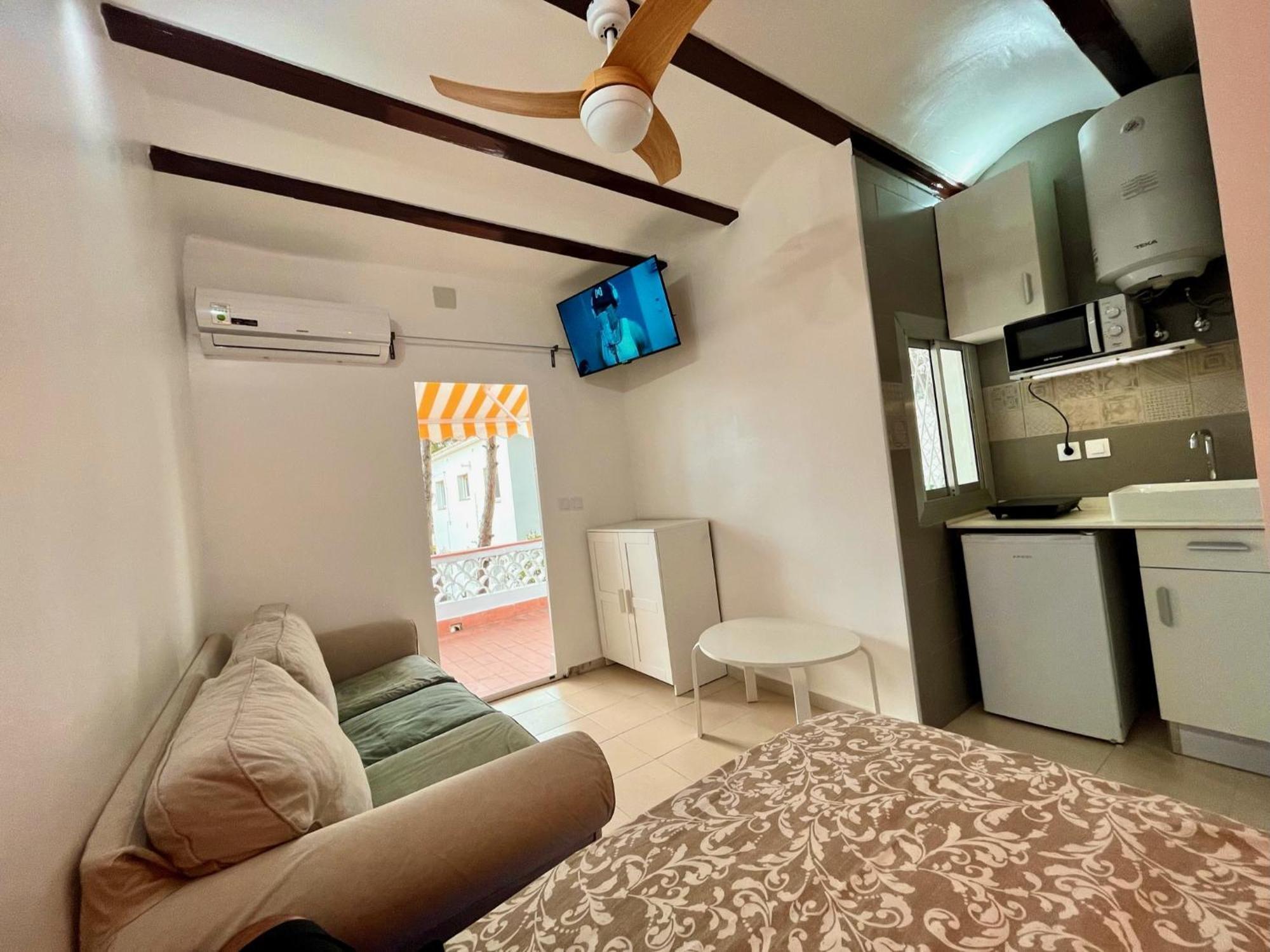 Nuevos Apartamentos Frente Al Mar Y A La Playa カステルデフェルス エクステリア 写真